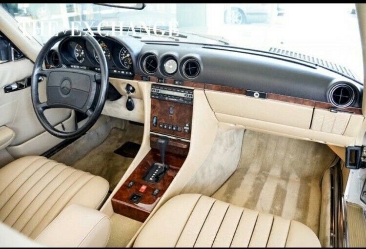 1988 Silver Mercedes-Benz SL-Class Convertible