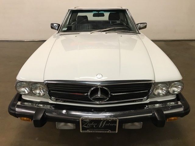 1988 White Mercedes-Benz SL-Class Convertible