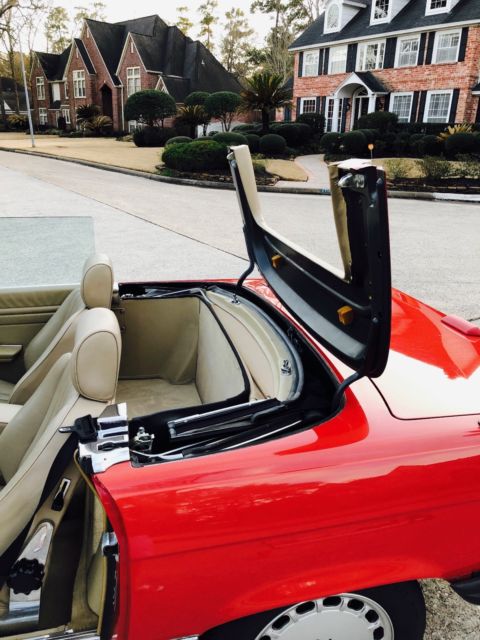 1988 Red Mercedes-Benz SL-Class Convertible