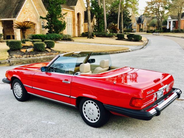 1988 Red Mercedes-Benz SL-Class Convertible