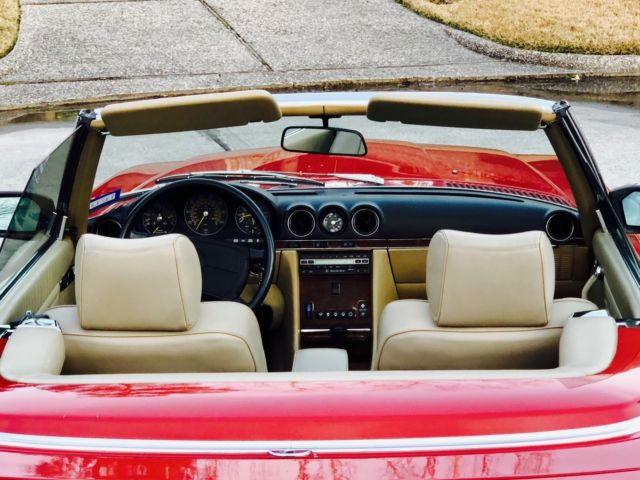 1988 Red Mercedes-Benz SL-Class Convertible