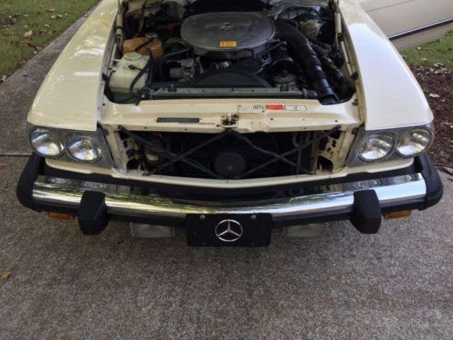 1988 Beige Mercedes-Benz SL-Class Convertible