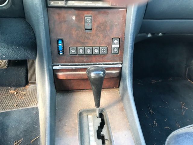 1988 Silver grey Mercedes-Benz SL-Class Convertible