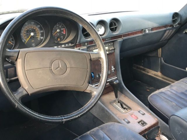 1988 Silver grey Mercedes-Benz SL-Class Convertible