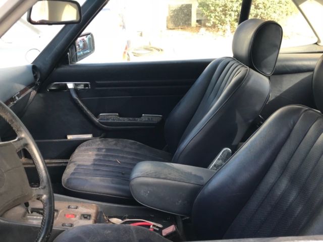 1988 Silver grey Mercedes-Benz SL-Class Convertible