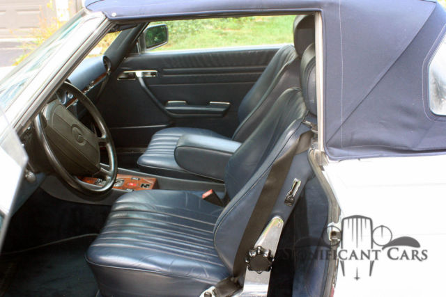 1988 White Mercedes-Benz SL-Class Convertible