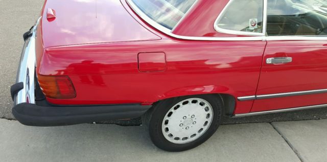 1988 Red Mercedes-Benz SL-Class Convertible