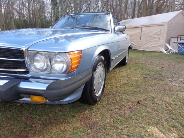 1988 Blue Mercedes-Benz SL-Class Convertable