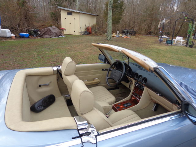 1988 Blue Mercedes-Benz SL-Class Convertable