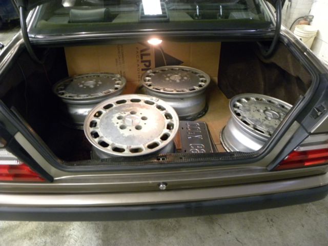 1988 Brown Mercedes-Benz C-Class Coupe