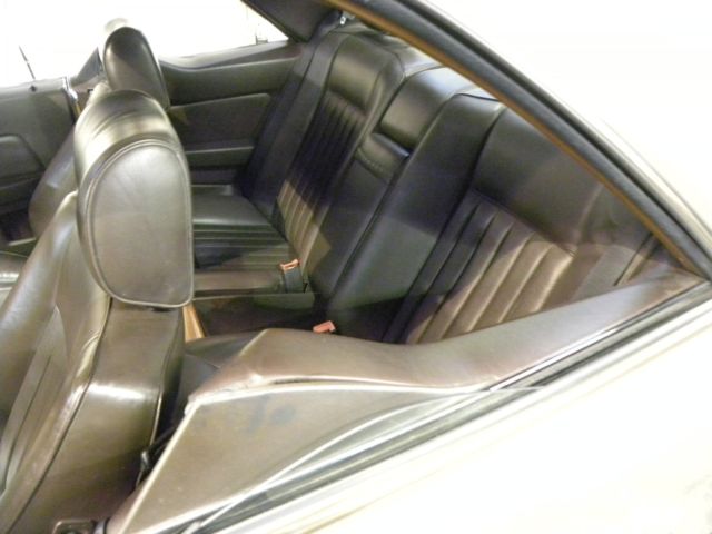 1988 Brown Mercedes-Benz C-Class Coupe