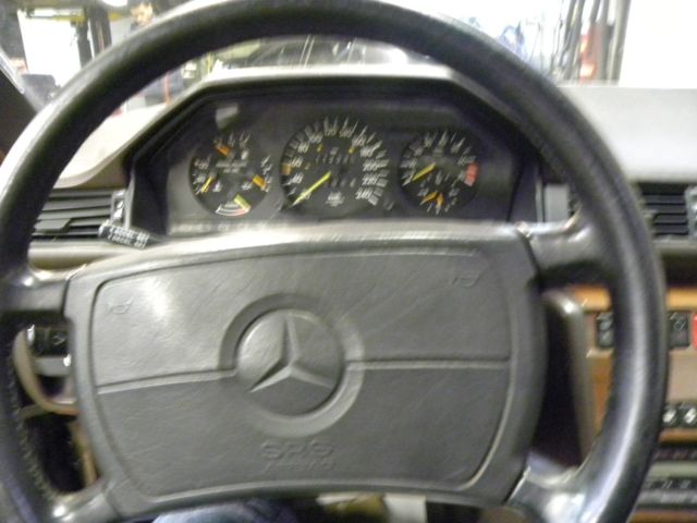 1988 Brown Mercedes-Benz C-Class Coupe