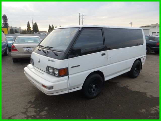 1988 Mitsubishi Vanwagon Used 2.4L I4 8V Automatic NO RESERVE for sale ...