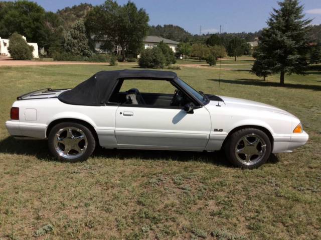 1988 White Ford Mustang Convertible