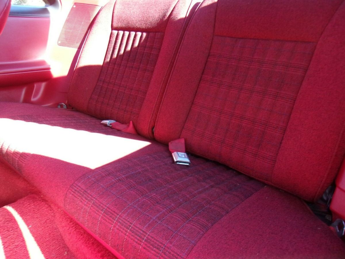 1988 Ford Mustang Fastback