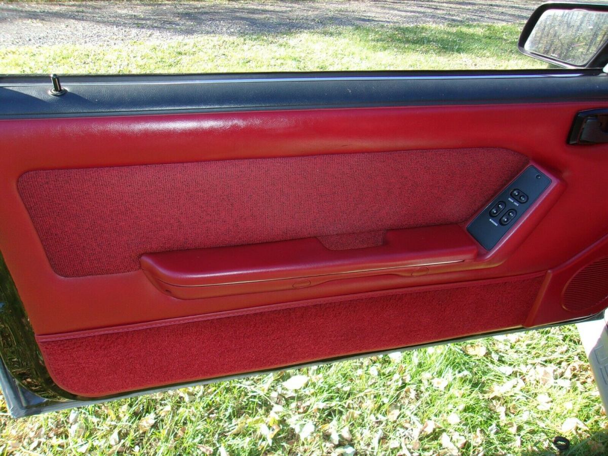 1988 Ford Mustang Fastback