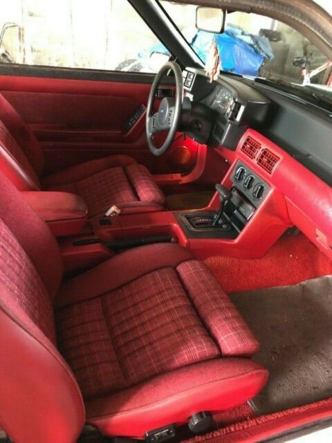 1988 White Ford Mustang Coupe