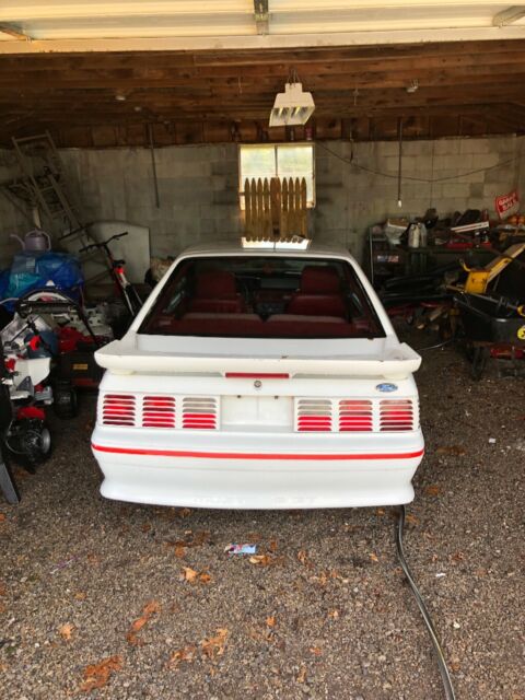 1988 White Ford Mustang Coupe
