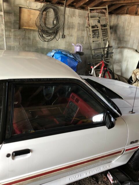 1988 White Ford Mustang Coupe