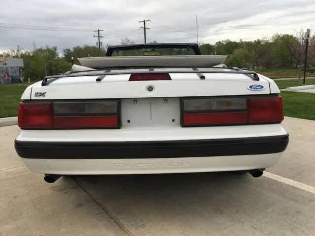 1988 Ford Mustang Convertible