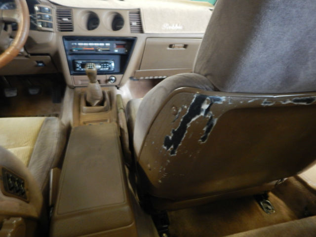 1988 White Nissan 300ZX Coupe