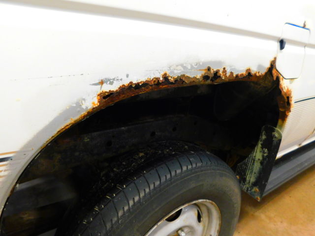 1988 White Nissan Other Pickups Crew Cab Pickup