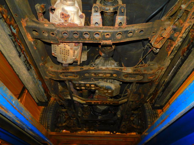 1988 White Nissan Other Pickups Crew Cab Pickup