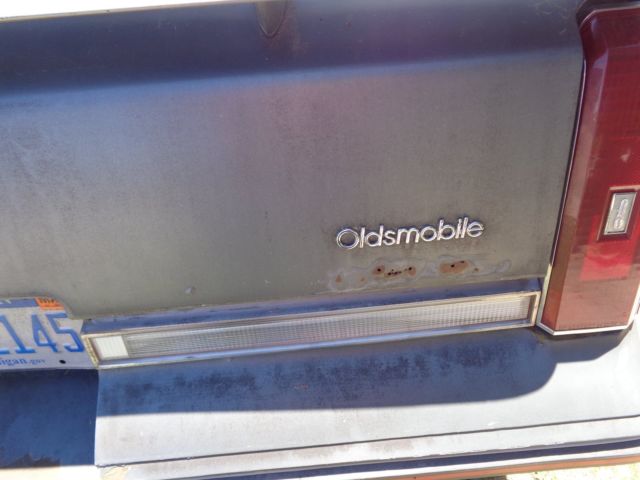 1988 Gray Oldsmobile Cutlass Coupe