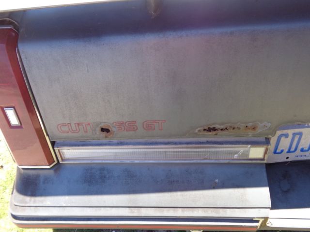 1988 Gray Oldsmobile Cutlass Coupe