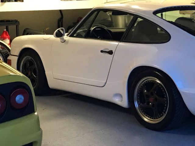1989 White Porsche 911 Coupe