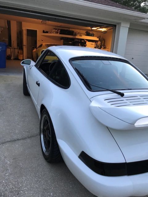 1989 White Porsche 911 Coupe