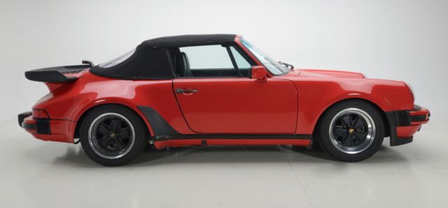 1988 Red Porsche 911 --