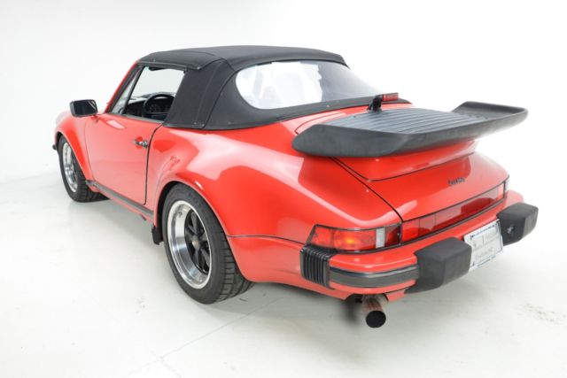 1988 Red Porsche 911 --