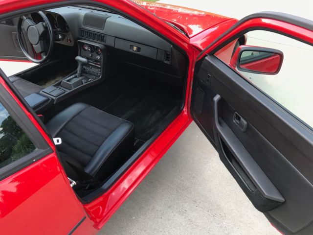 1988 Guards Red Porsche 924 Coupe