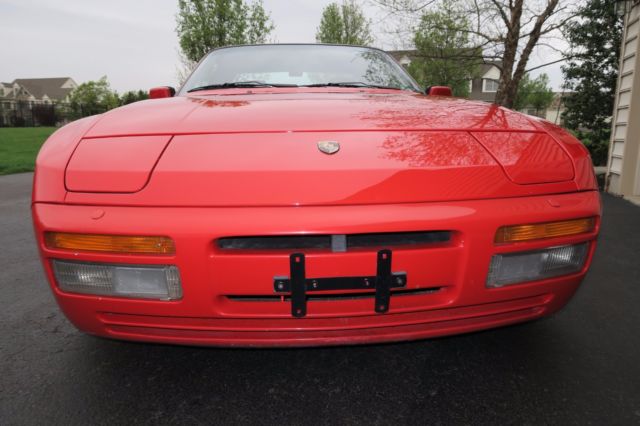 1988 Guards Red Porsche 944 Coupe