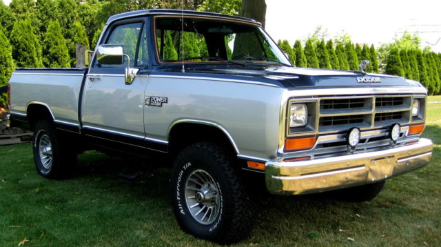 1988 Silver/Blue Metallic Dodge Power Wagon Pick-up