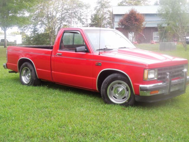 1988 Red Chevrolet S-10 Standard Cab Pickup