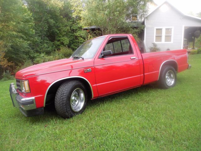 1988 Red Chevrolet S-10 Standard Cab Pickup