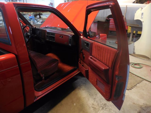 1988 Red Chevrolet S-10 Standard Cab Pickup