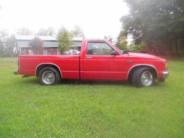 1988 Red Chevrolet S-10 Standard Cab Pickup