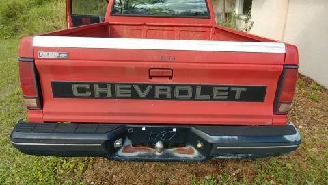 1988 Red Chevrolet S-10 Extended Cab Pickup