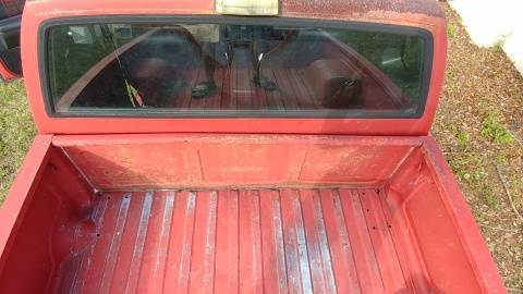 1988 Red Chevrolet S-10 Extended Cab Pickup