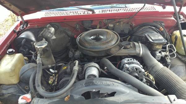 1988 Red Chevrolet S-10 Extended Cab Pickup