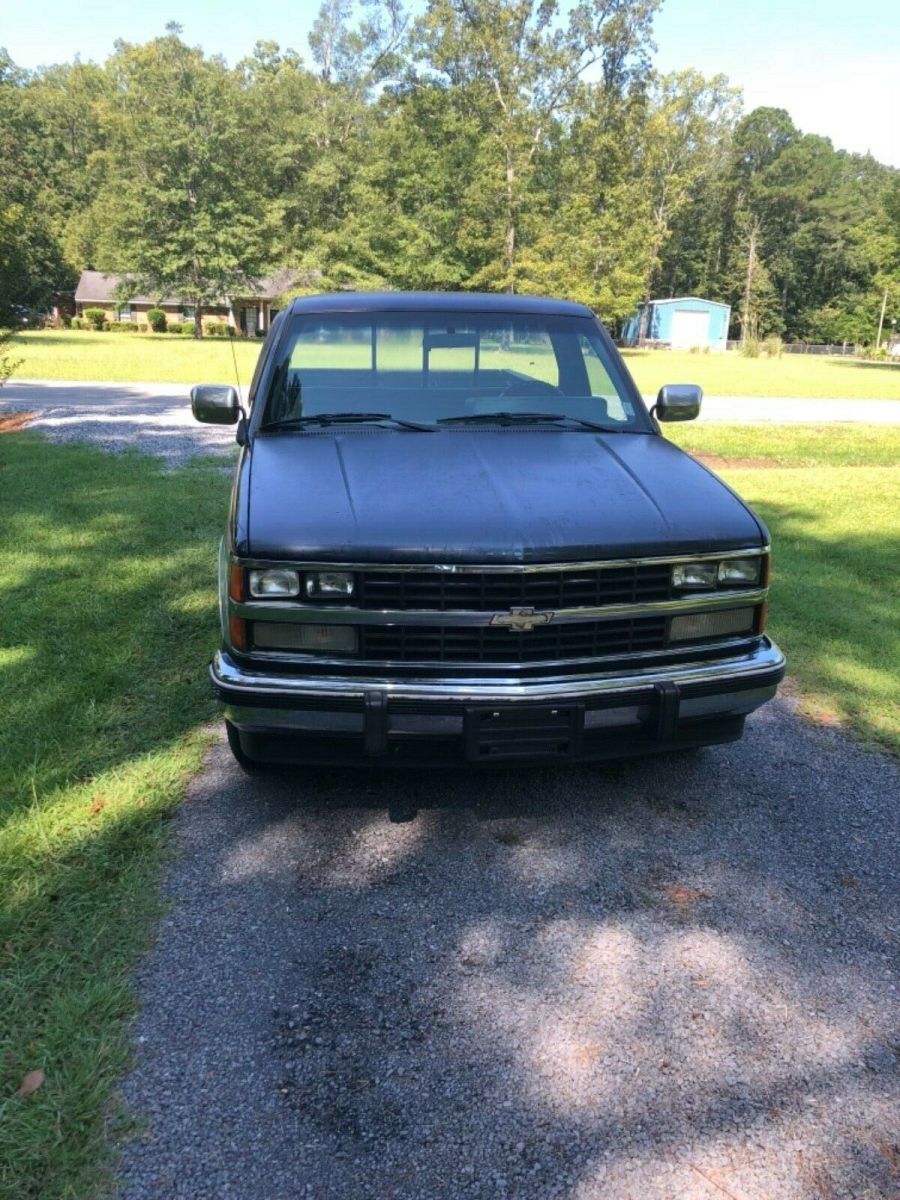 1988 Blue Chevrolet Silverado 1500 Standard Cab Pickup