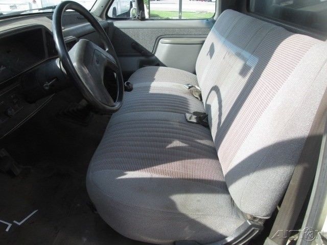 1988 White Ford F-350 Pickup Truck