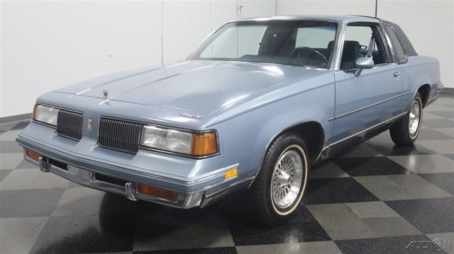 1988 Blue Oldsmobile Cutlass
