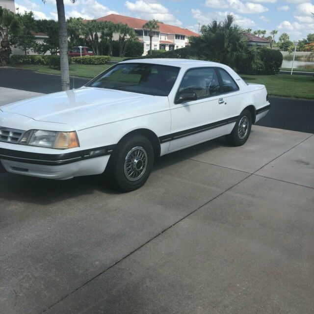 1988 White Ford Thunderbird Coupe