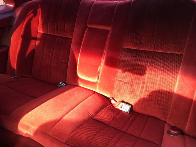 1988 Burgundy Ford Thunderbird Coupe