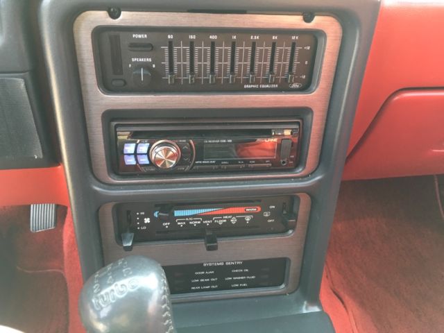 1988 Burgundy Ford Thunderbird Coupe
