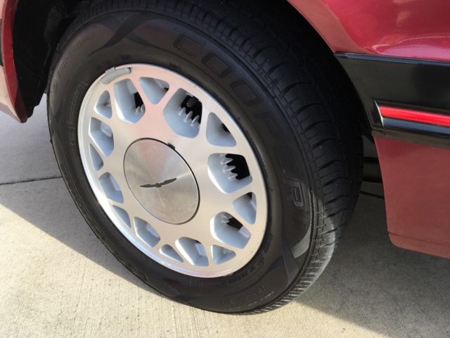 1988 Burgundy Ford Thunderbird Coupe
